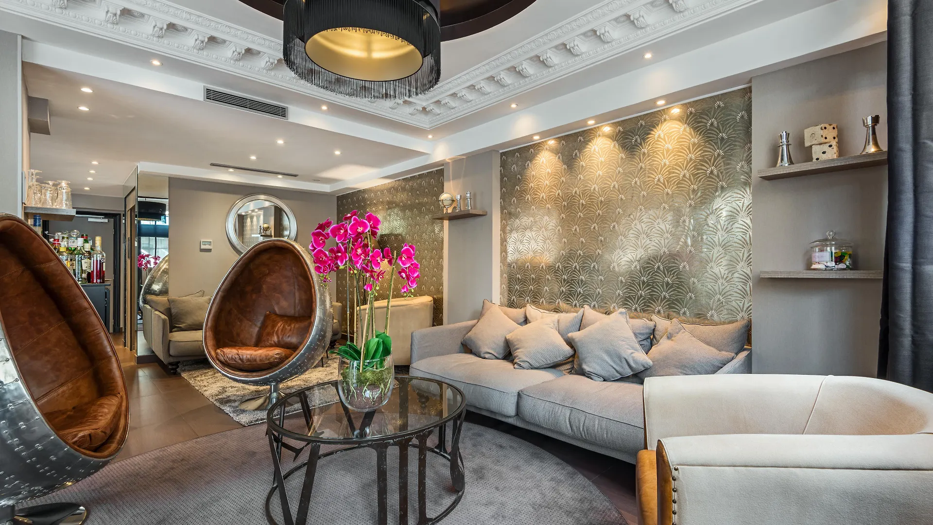 Elysees Bassano 4* Париж