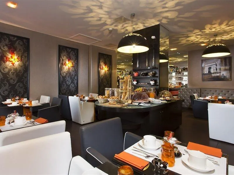 Отель Elysees Bassano 4*