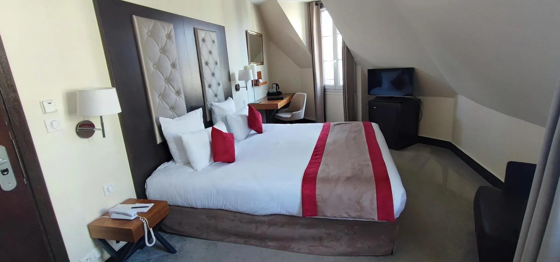 Hotel Elysees Bassano